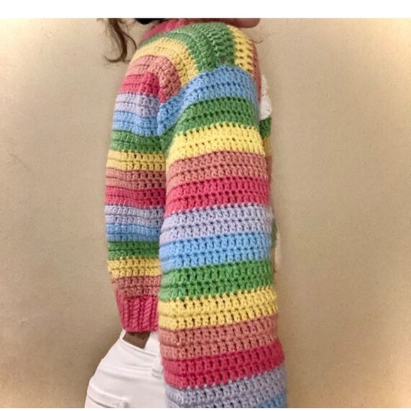 Crochet handmade pastel rainbow round neck long sleeve acrylic sweater size XS/S - Picture 6 of 7